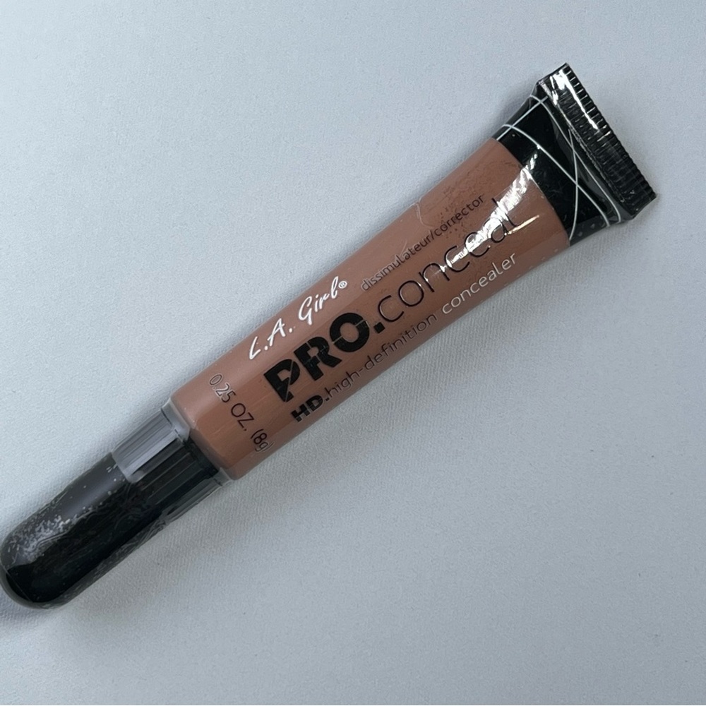 L.A. Girl HD Pro Concealer Shade: Almond